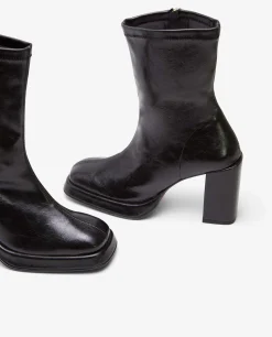 Botin Plataforma Tecnopiel Negro