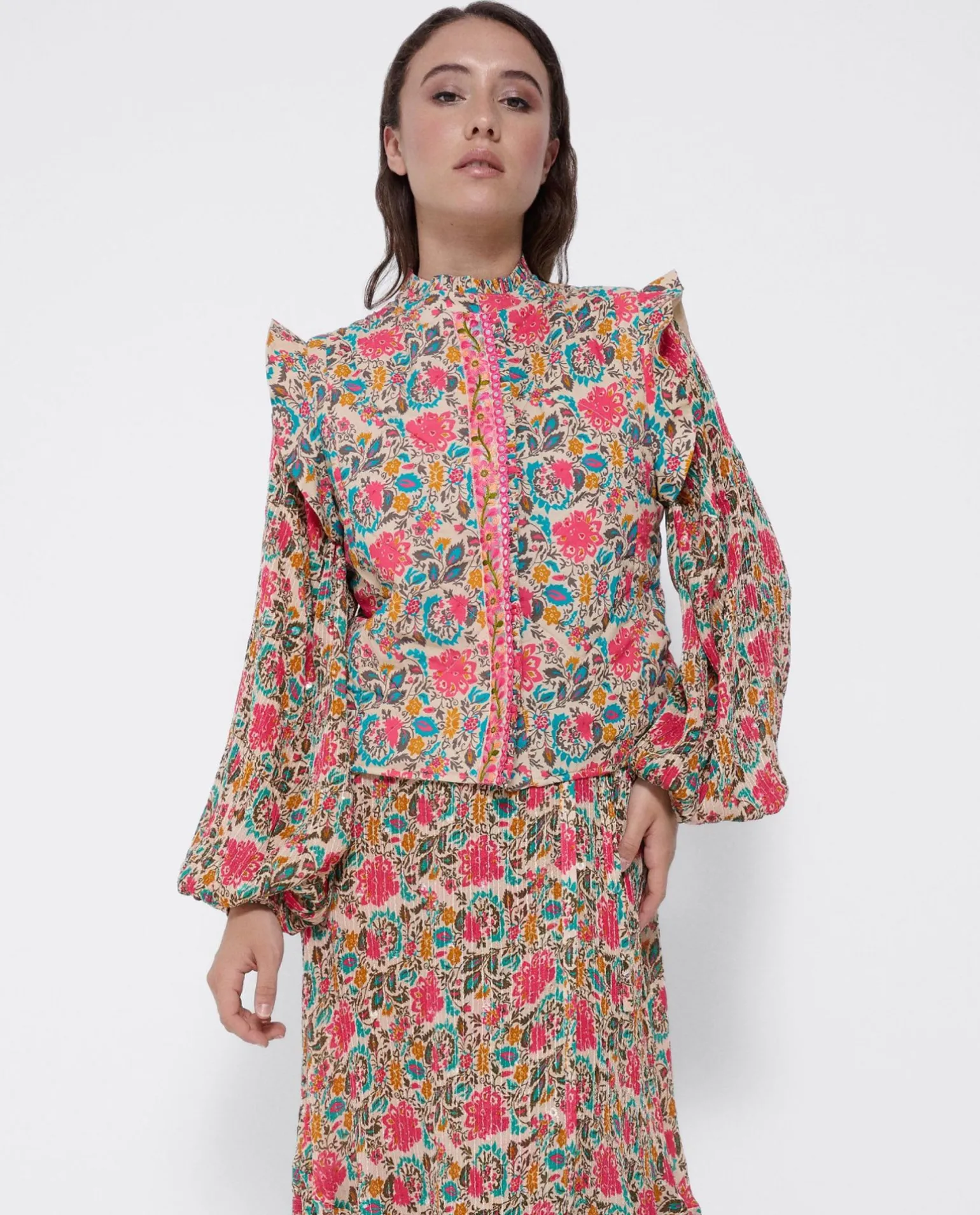 Chaleco Volantes Algodon Flores Beig