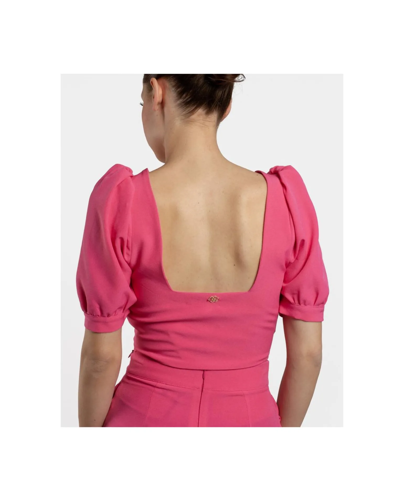 Crop Top Mangas Abullonadas Crep Fucsia