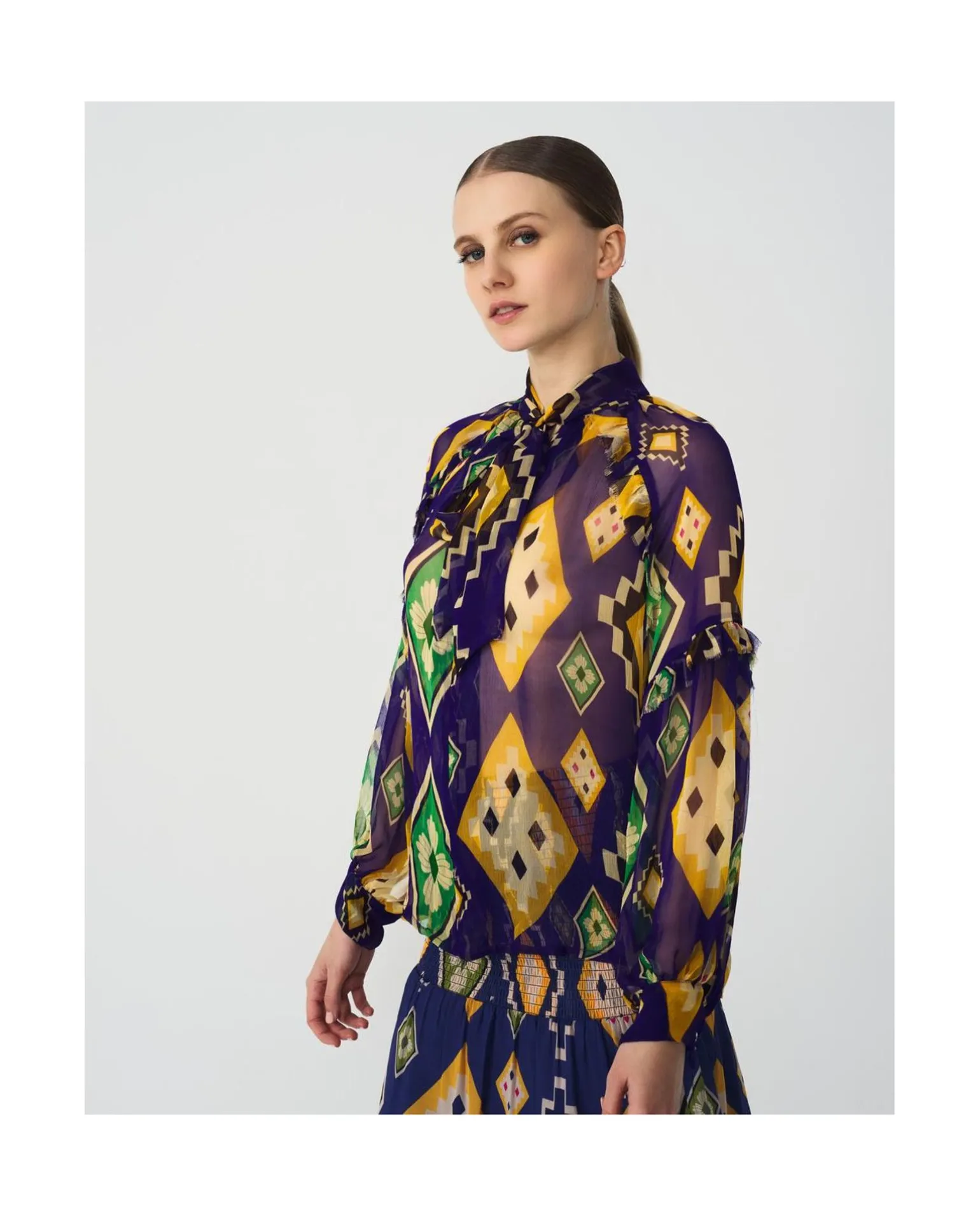 Maxiblusa Romantica Gasa Geometrico Azul