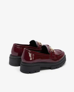 Mocasin Trabilla Charol Piel Burdeos