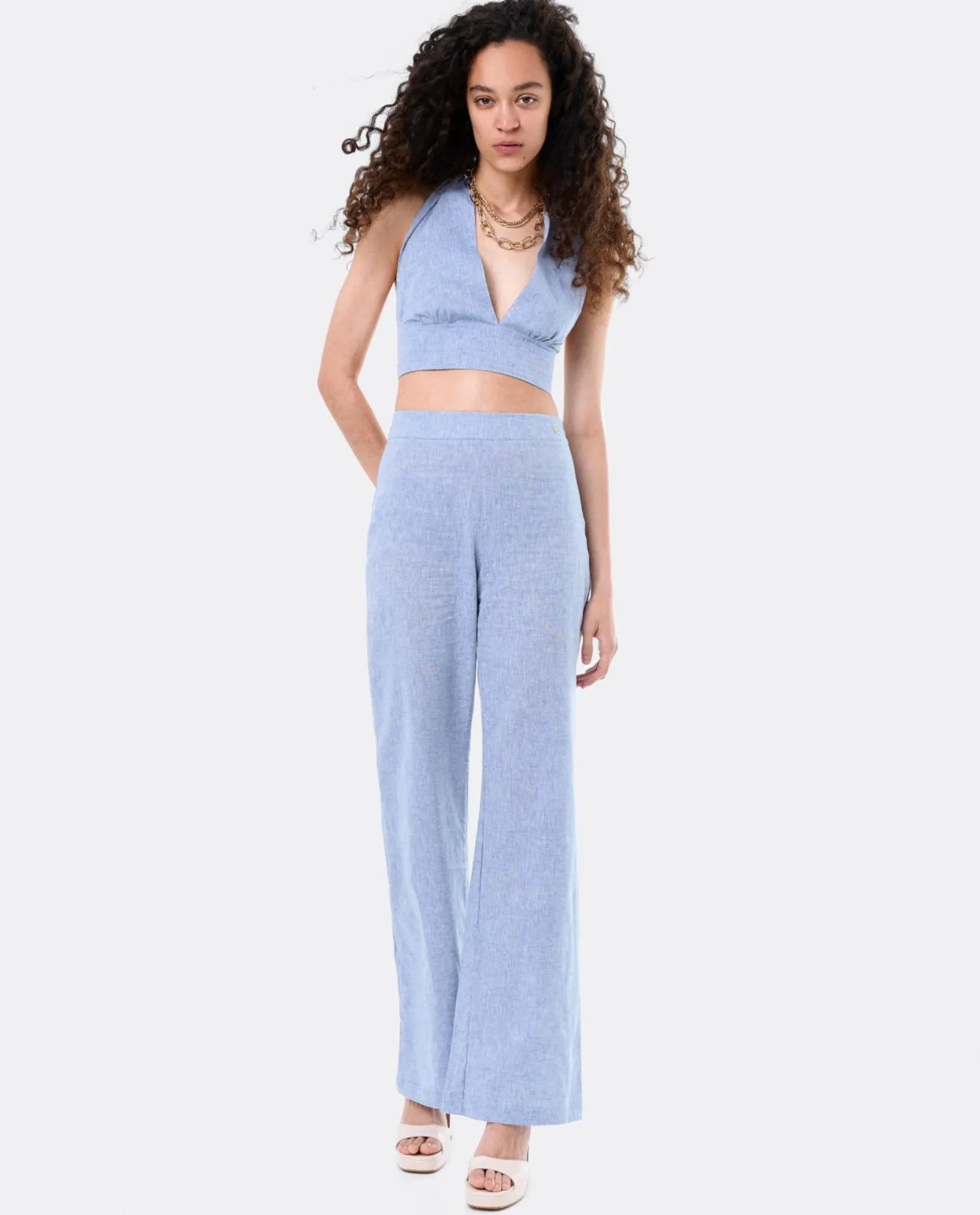 Top Triangular Lino Azul