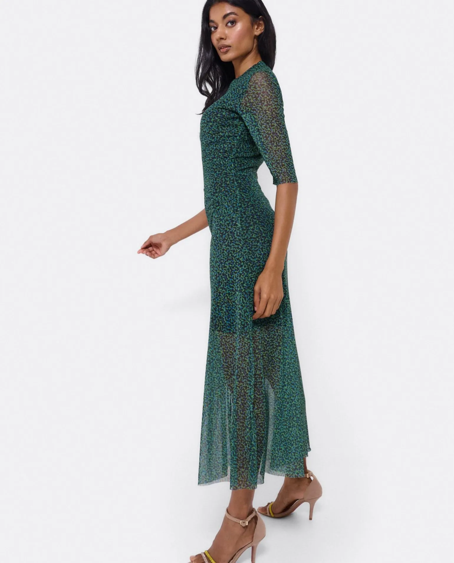 Vestido Tul Manga Corta Tul Leopardo Verde