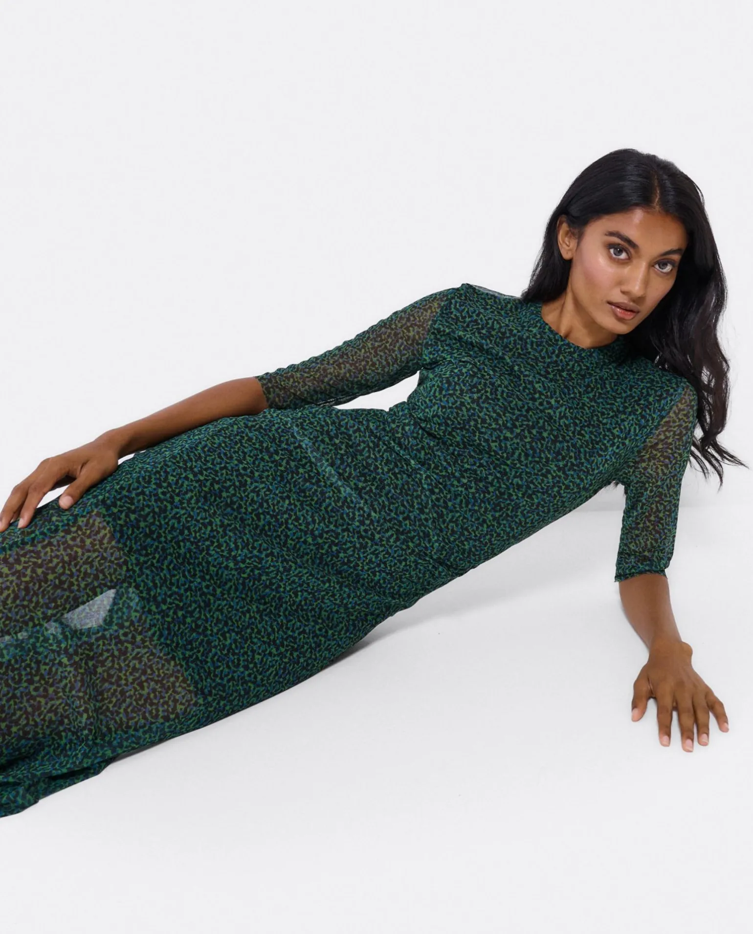 Vestido Tul Manga Corta Tul Leopardo Verde